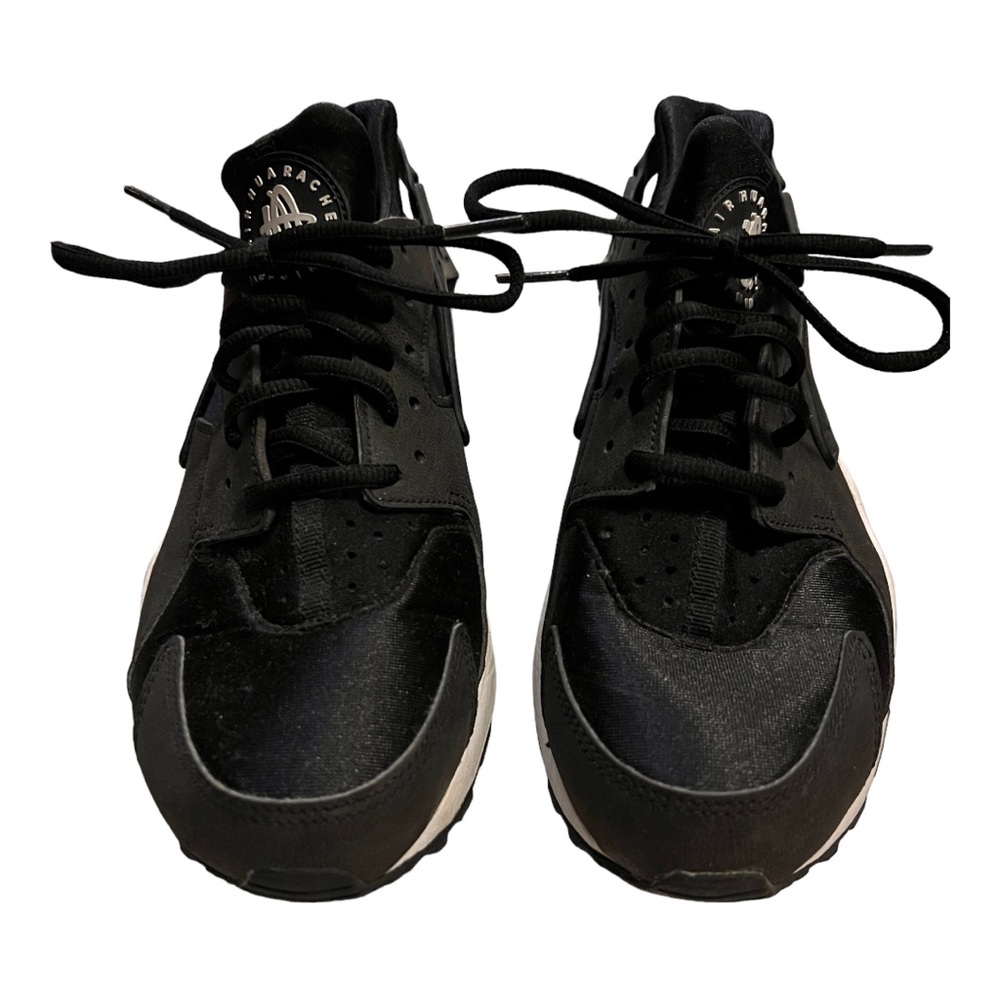 Air Hurache by Nike